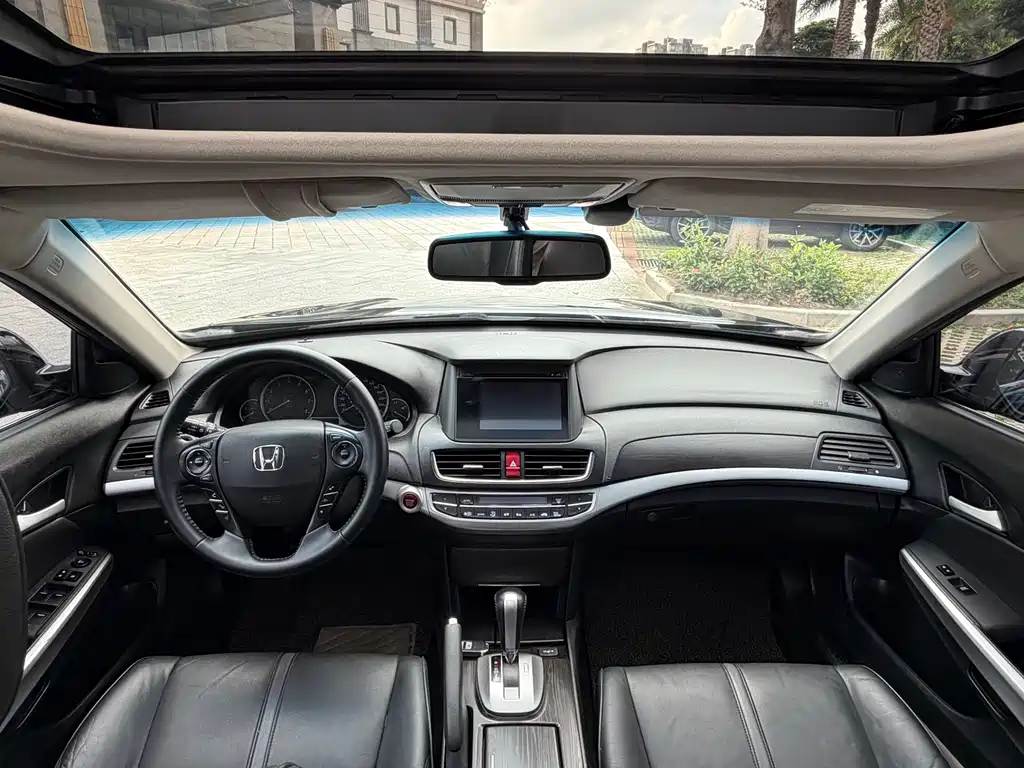Honda Crosstour 2015 — фото 7