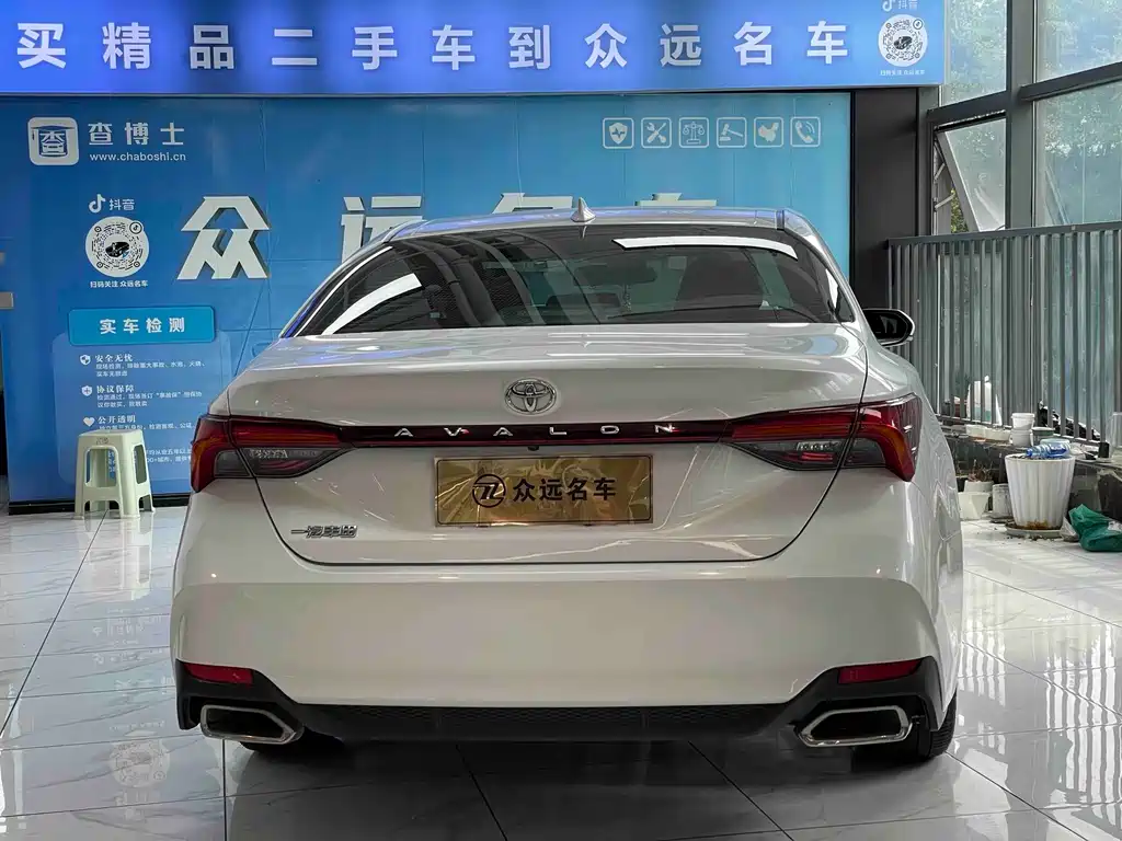 Toyota Avalon 2022 — фото 15