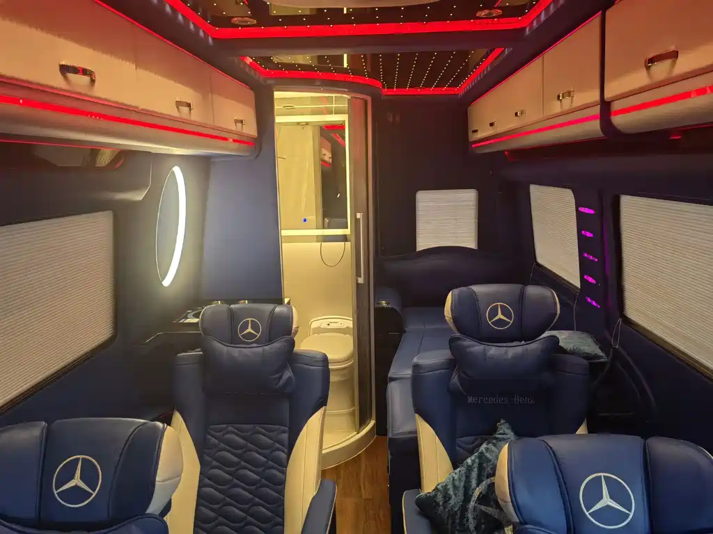 Mercedes-Benz Sprinter 2017 — фото 11