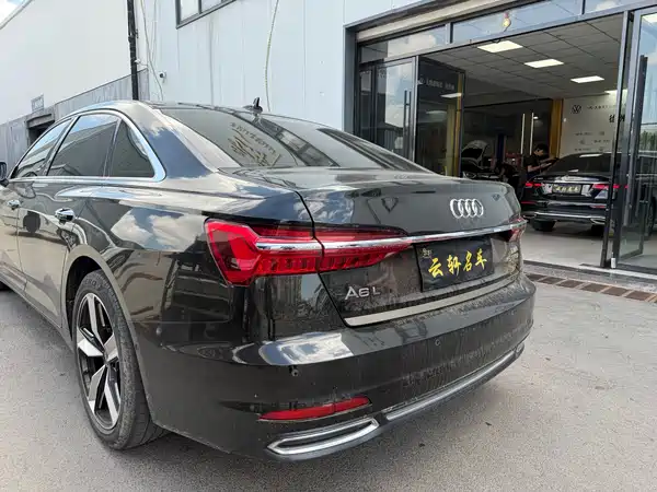 Audi A6L 2021