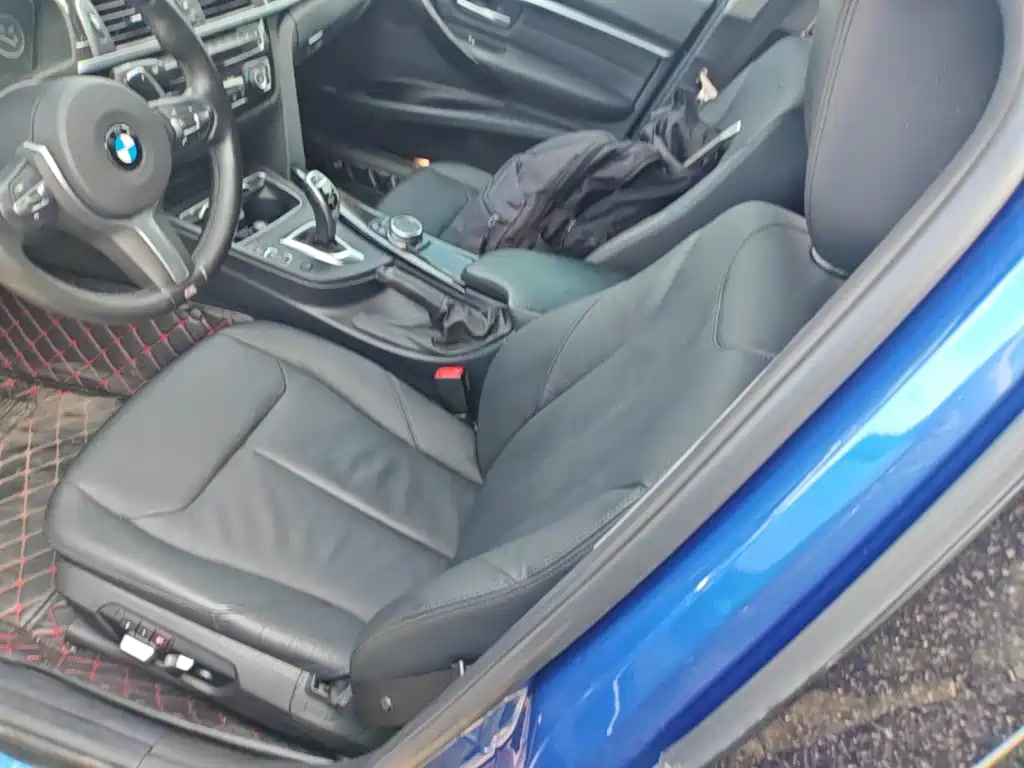 BMW 3 Series 2017 — фото 15