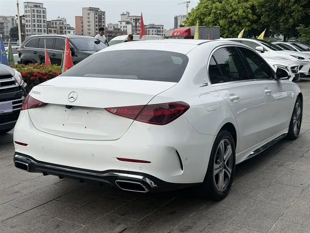 Mercedes-Benz C-Class 2022 — фото 4