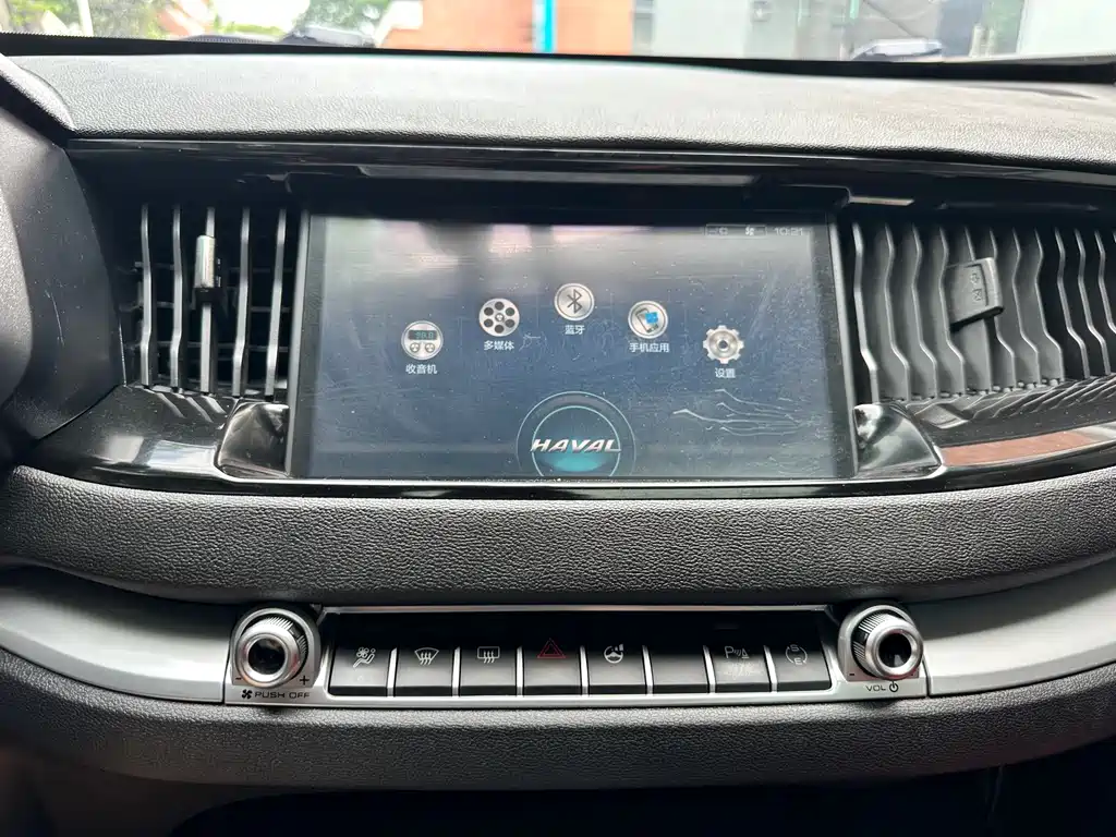 Haval H2s 2018 — фото 17