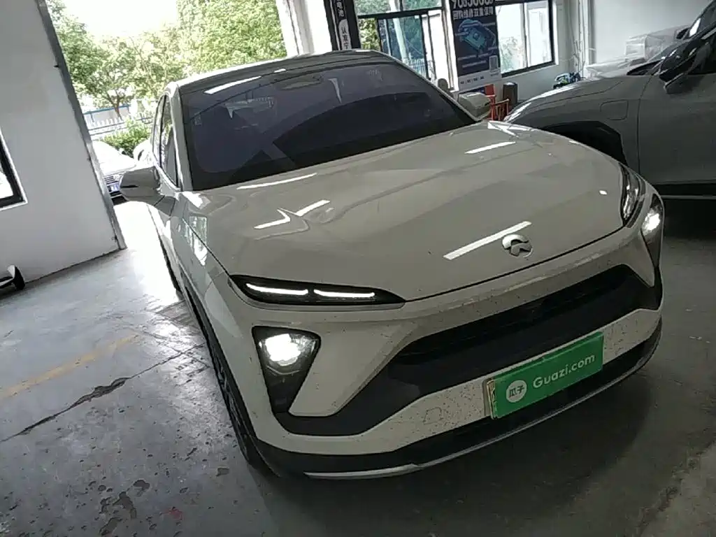 NIO EC6 2021