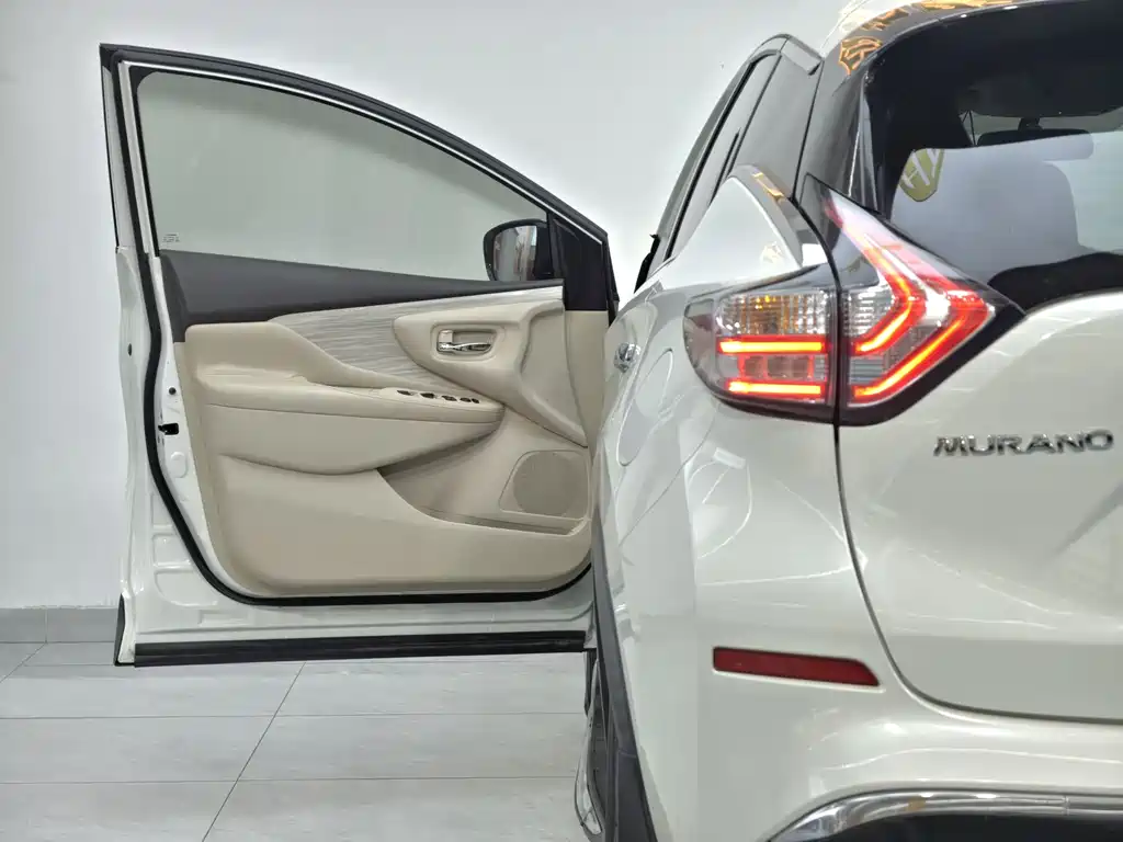 Nissan Murano 2016 — фото 11
