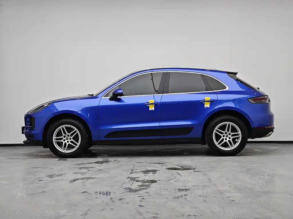 Porsche Macan 2020 — фото 20