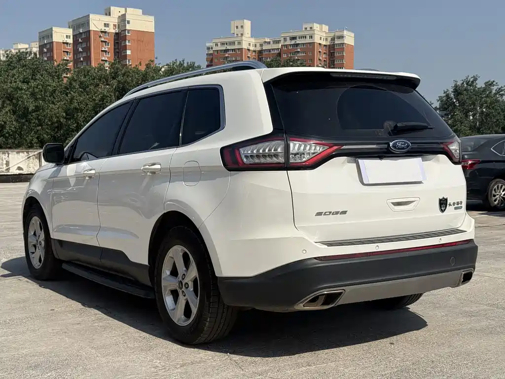 Ford Edge 2016