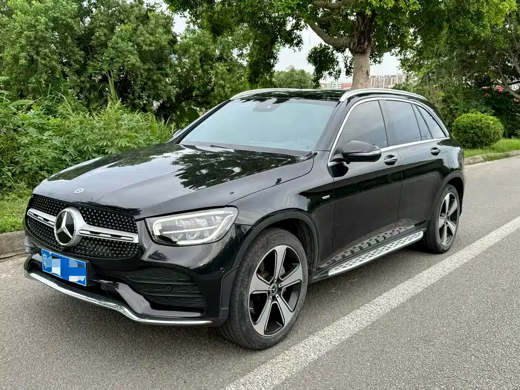 Mercedes-Benz GLC 2022 — фото 1