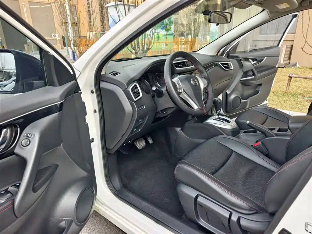 Nissan Qashqai 2018 — фото 15