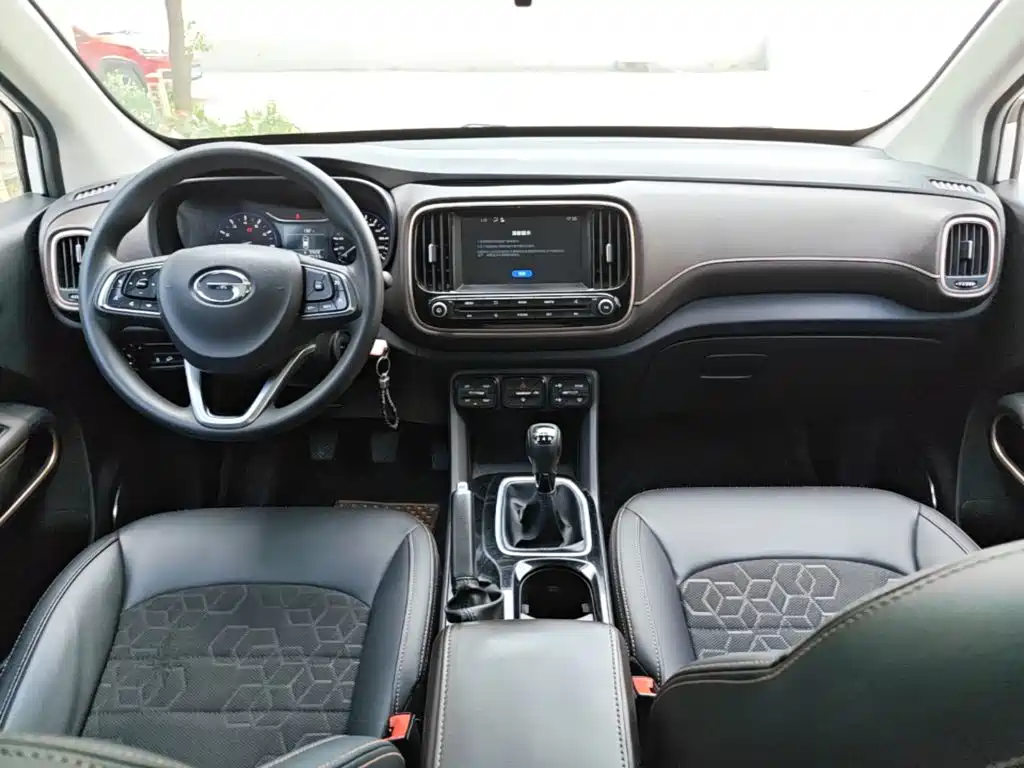 GAC Motor Trumpchi GS3 2018 — фото 10