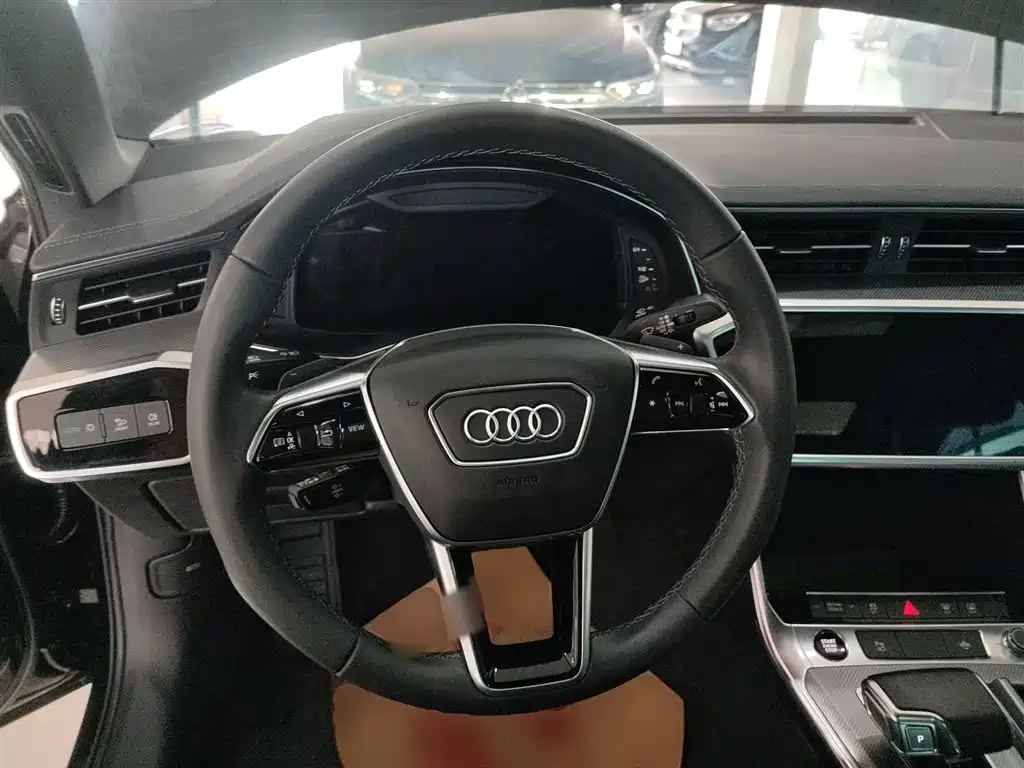 Audi A6L 2022 — фото 11