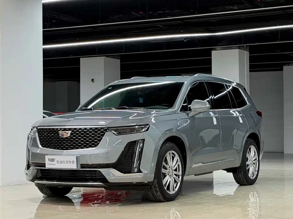 Cadillac XT6 2023 — фото 2
