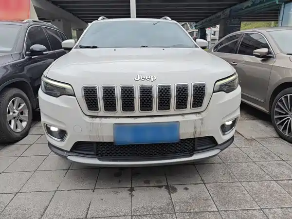 Jeep Cherokee 2019