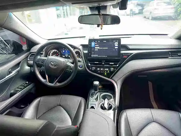 Toyota Camry 2024