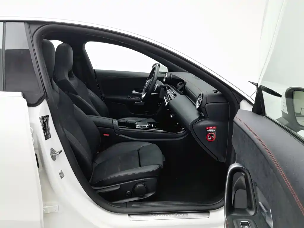 Mercedes-Benz CLA 2021 — фото 23