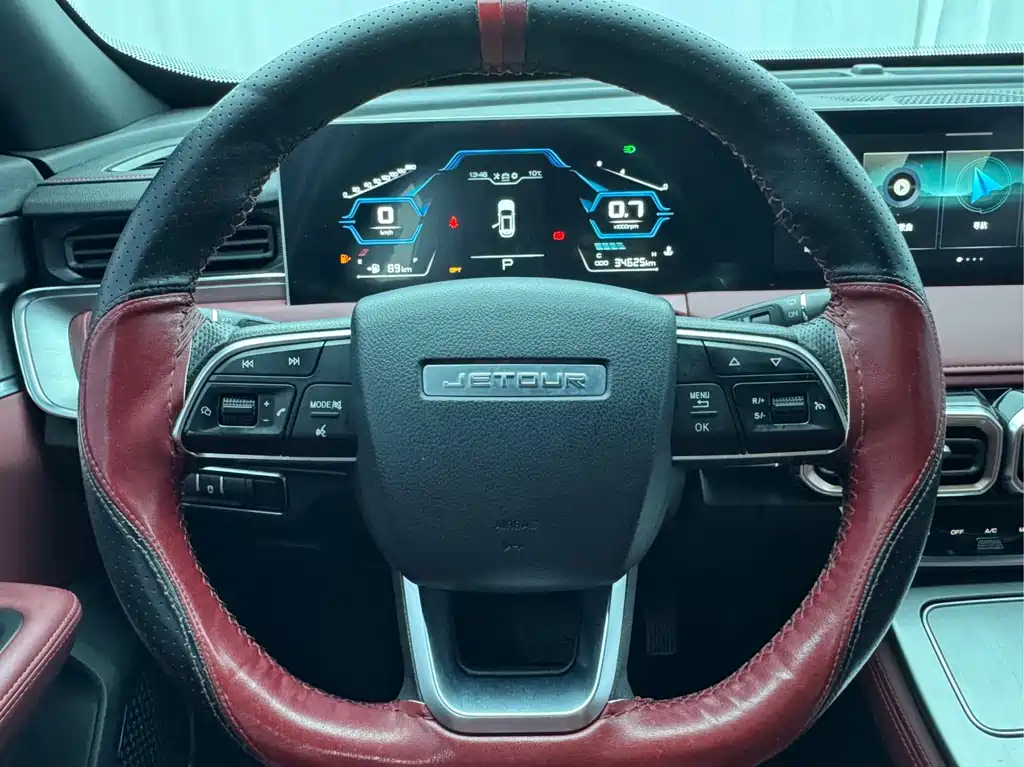 Jetour X70 PLUS 2022 — фото 12