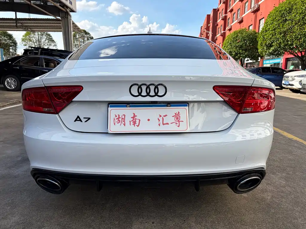 Audi A7 2015 — фото 16