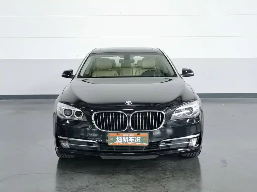 BMW 7 Series 2013 — фото 3