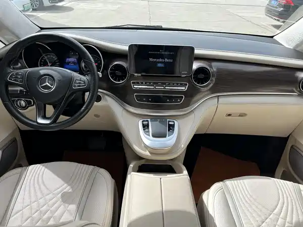 Mercedes-Benz V-Class 2021