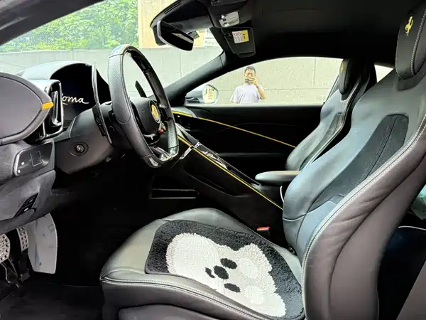 Ferrari Roma 2021