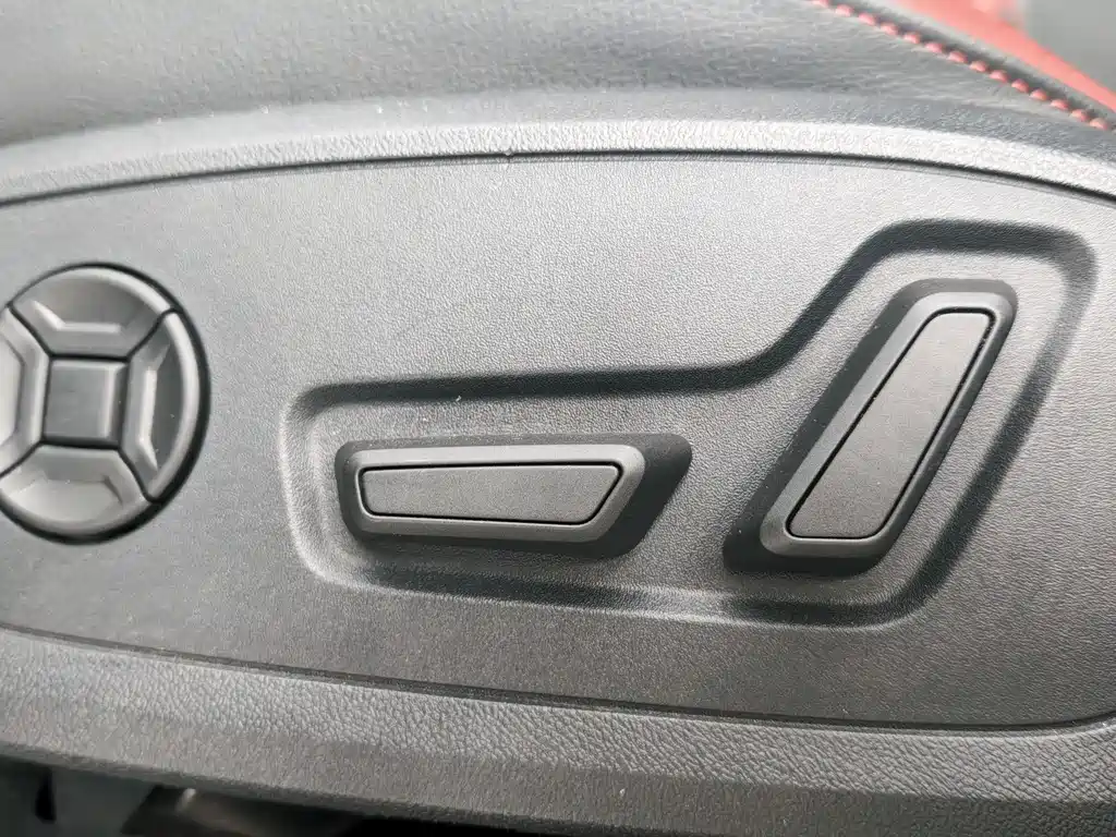 Audi Q3 2023 — фото 16