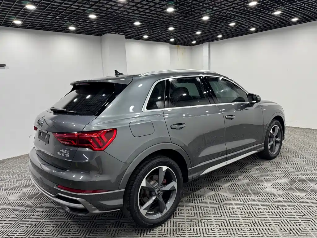 Audi Q3 2022
