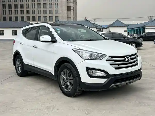 Hyundai Santa Fe 2013