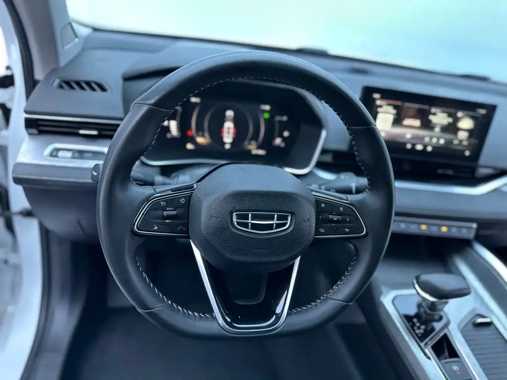 Geely Xingrui 2022 — фото 13