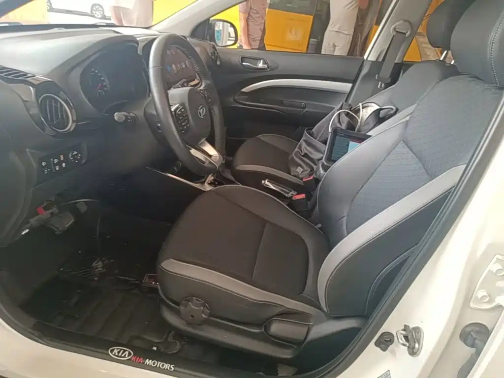Kia KX1 2020 — фото 16