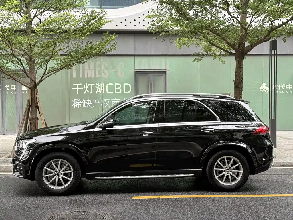 Mercedes-Benz GLE 2020 — фото 6