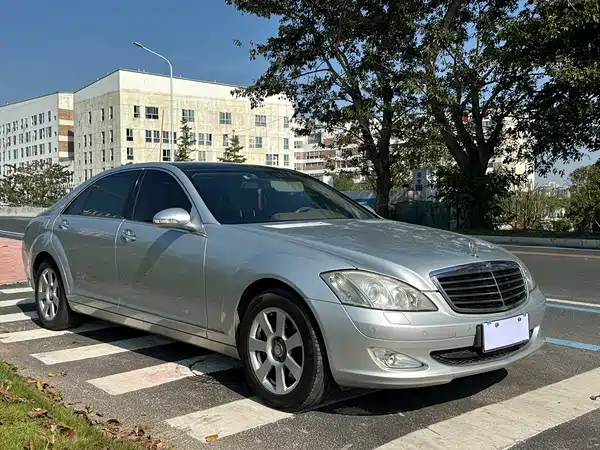Mercedes-Benz S-Class 2008