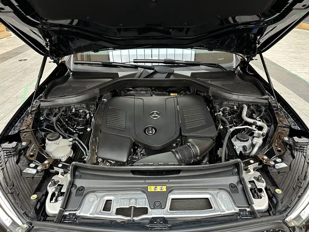 Mercedes-Benz GLC 2023 — фото 18