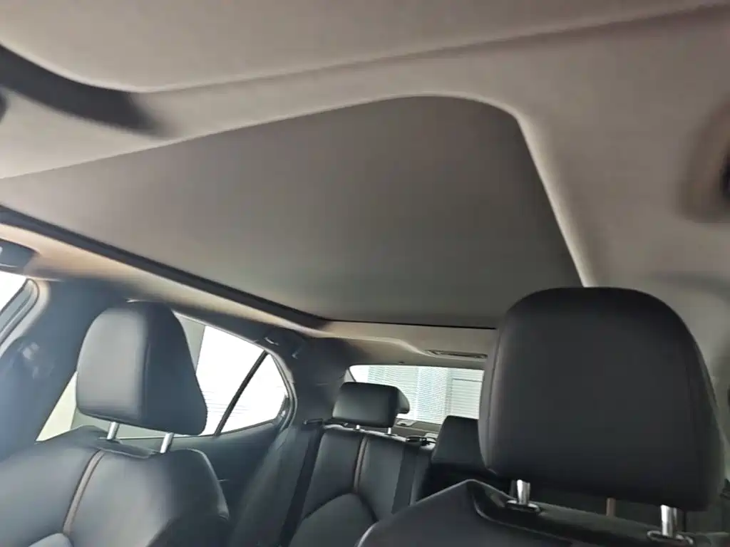 Toyota Camry 2020 — фото 18