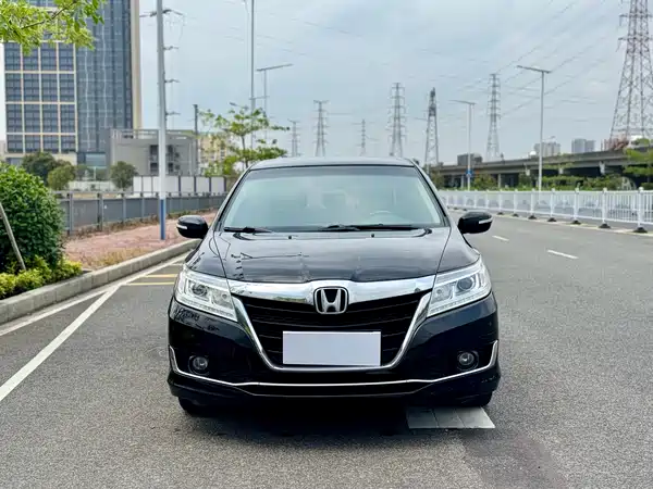 Honda Crider 2016