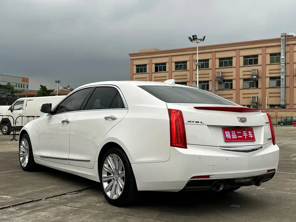 Cadillac ATS-L 2017 — фото 13