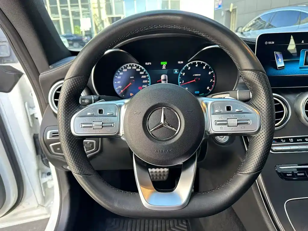 Mercedes-Benz C-Class 2019 — фото 16