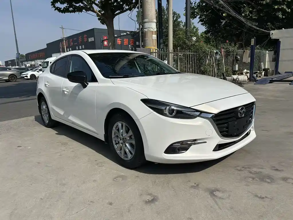 Mazda 3 Axela 2019