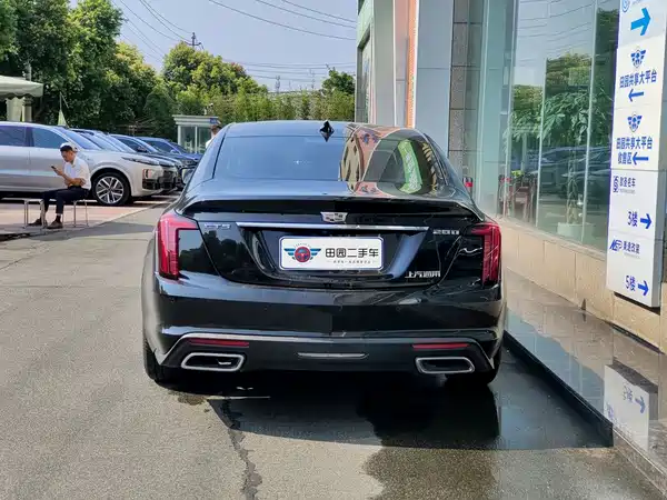 Cadillac CT5 2023