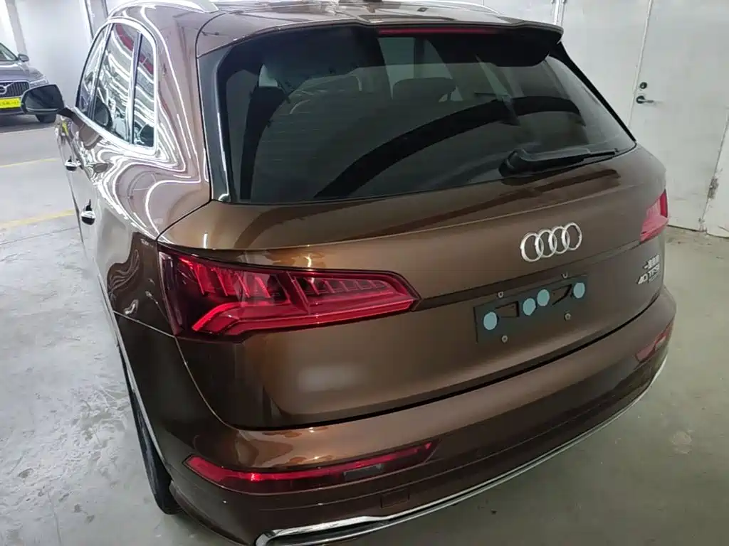 Audi Q5L 2019
