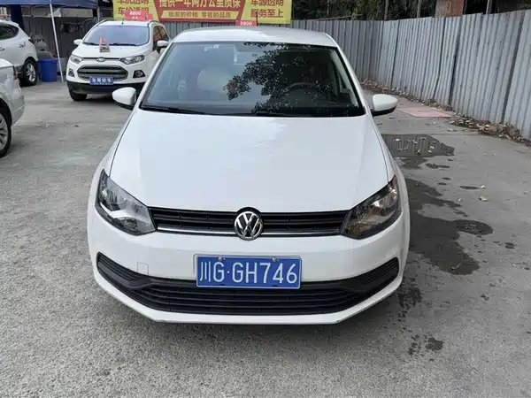 Volkswagen Polo 2015