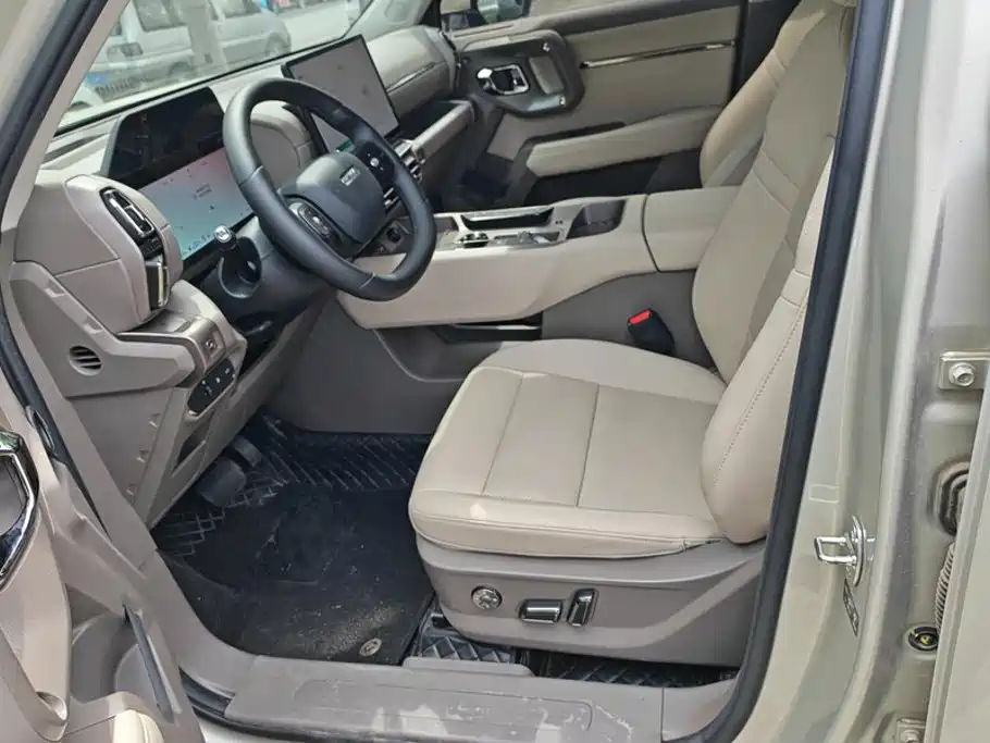 Haval Big Dog PLUS New Energy 2025 — фото 9