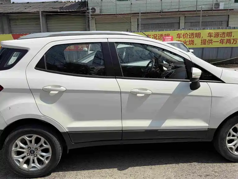 Ford Ecosport 2013 — фото 11