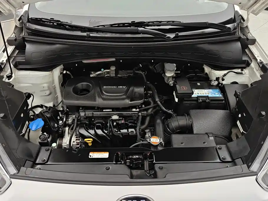 Kia KX3 2015 — фото 10