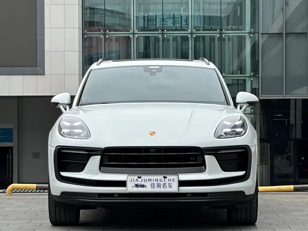 Porsche Macan 2022 — фото 2