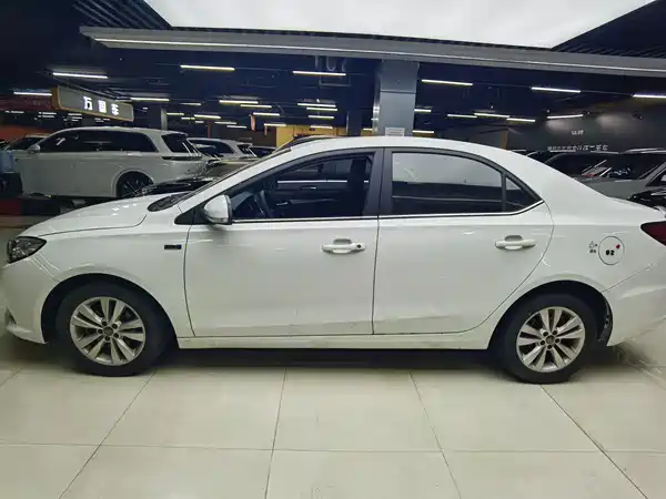 Roewe 360 2018