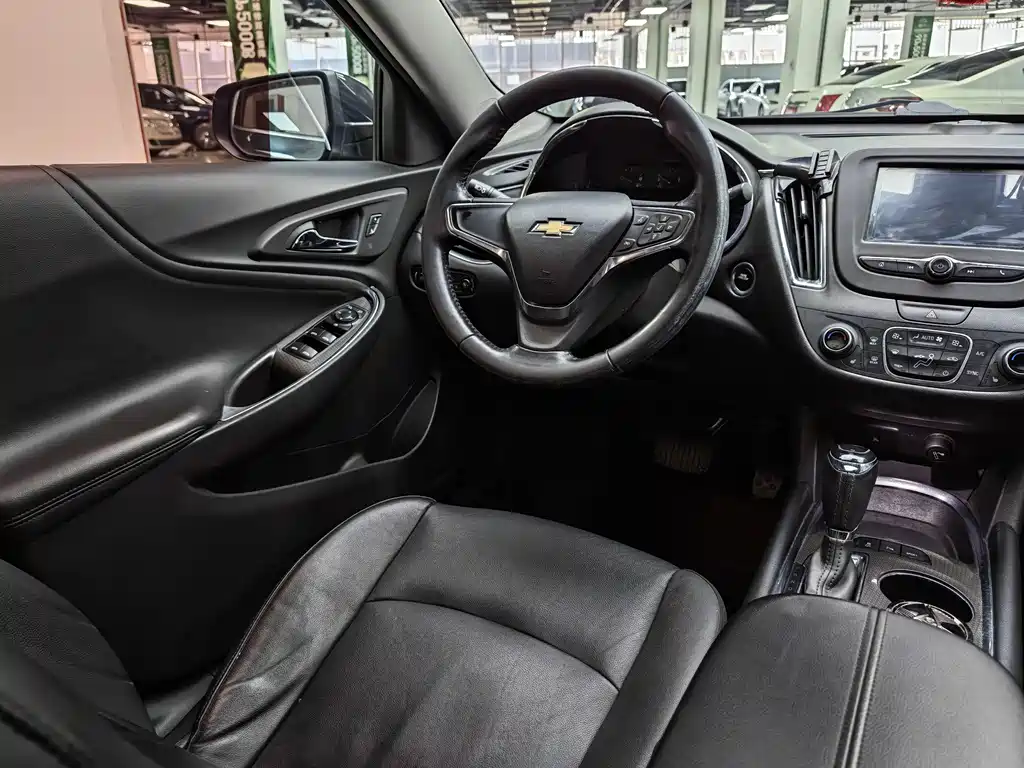 Chevrolet Malibu XL 2017 — фото 13