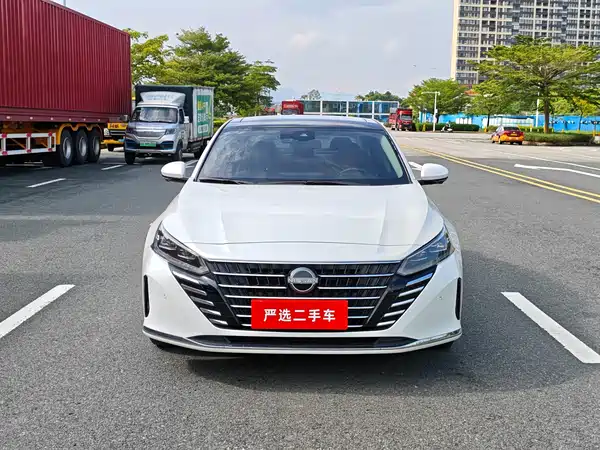 Nissan Teana 2023