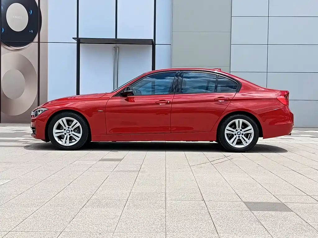 BMW 3 Series 2014 — фото 20