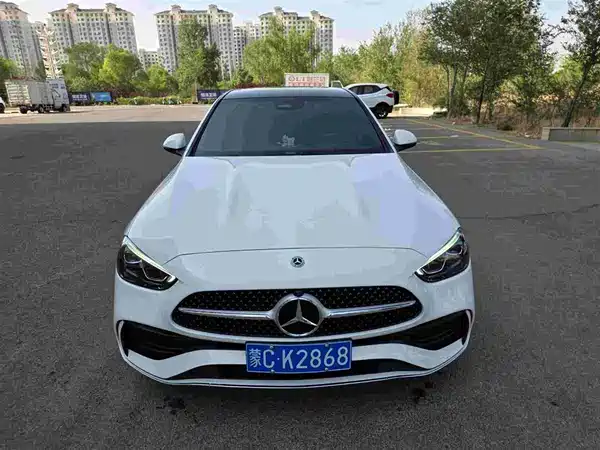 Mercedes-Benz C-Class 2025