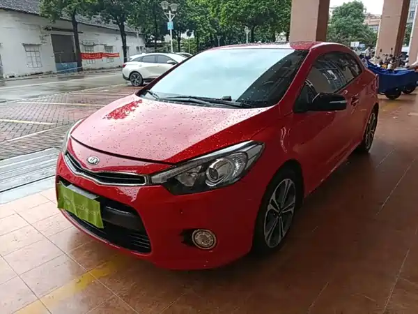 Kia Speedy 2015